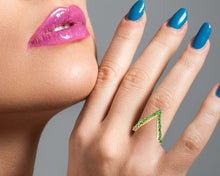 Load image into Gallery viewer, EMERALD AND 14K YELLOW GOLD RING