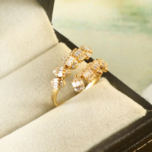 Load image into Gallery viewer, DIAMOND AND BAGUETTE 14K YELLOW GOLD RING