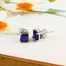 Load image into Gallery viewer, BLUE SAPPHIRE AND 14K WHITE GOLD SQUARE SHAPE STUDS EARRING