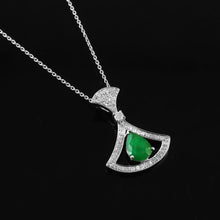 Load image into Gallery viewer, DIAMOND AND 14K WHITE GOLD WITH EMERALD PENDANT CHAIN