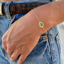 Load image into Gallery viewer, DIAMOND AND 14K YELLOW GOLD WITH EMERALD CHAIN BRACELET