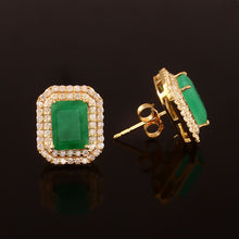 Load image into Gallery viewer, DIAMOND AND 14K YELLOW GOLD EMERALD STUDS EARRING