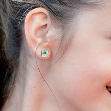 Load image into Gallery viewer, 0.85 CT DIAMOND BAGUETTE 14K WHITE GOLD AND EMERALD STUDS EARRING