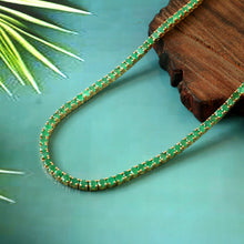 Load image into Gallery viewer, 18.20 CT EMERALD & 14K YELLOW GOLD NECKLACE