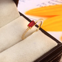 Load image into Gallery viewer, 0.14 CT DIAMOND & 14K YELLOW GOLD RING WITH RUBY