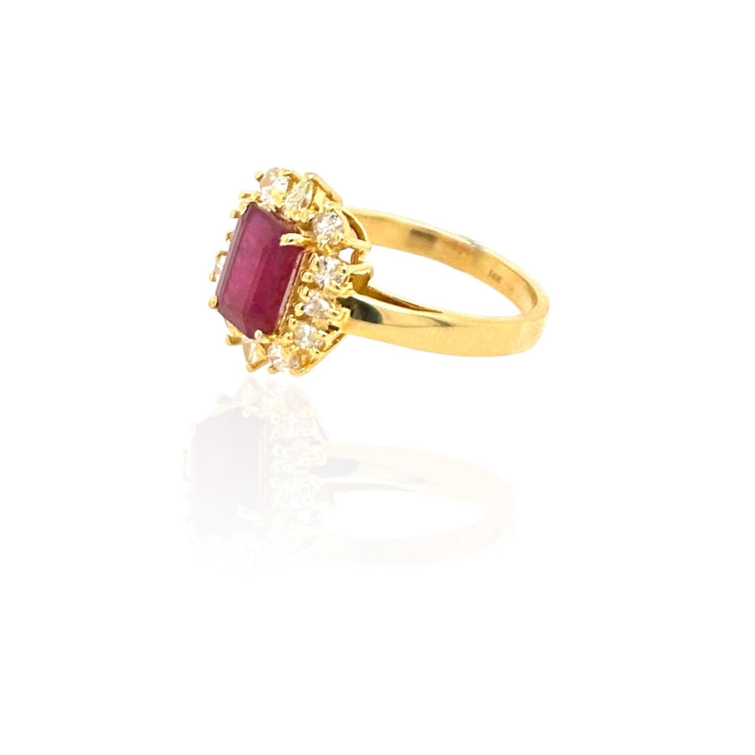Stunning Natural Ruby & Diamond Ring 14k Yellow Gold
