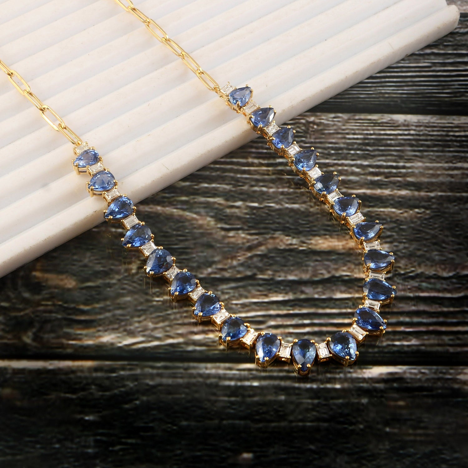 COLOR NECKLACE