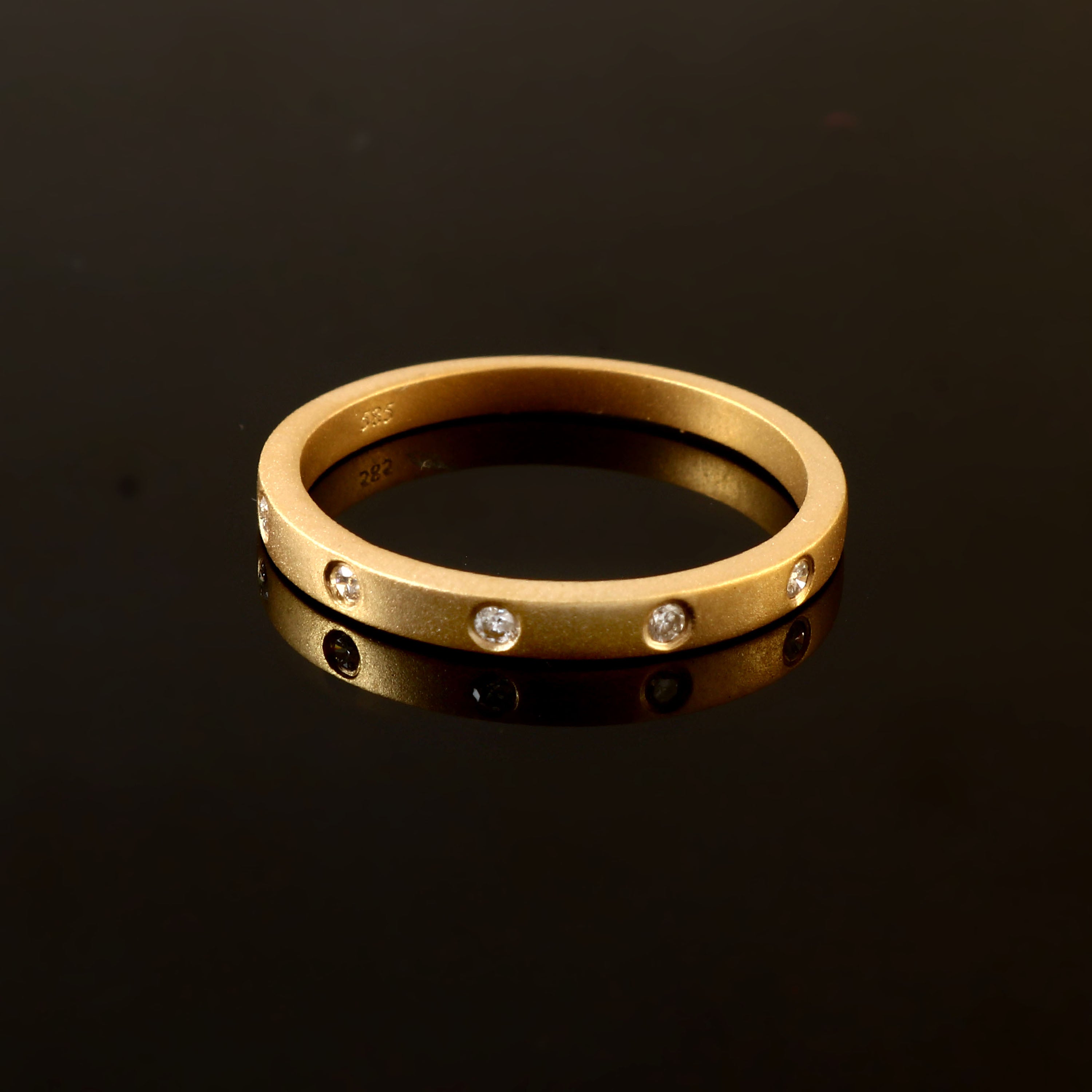 0.08 CT DIAMOND 14K YELLOW GOLD RING