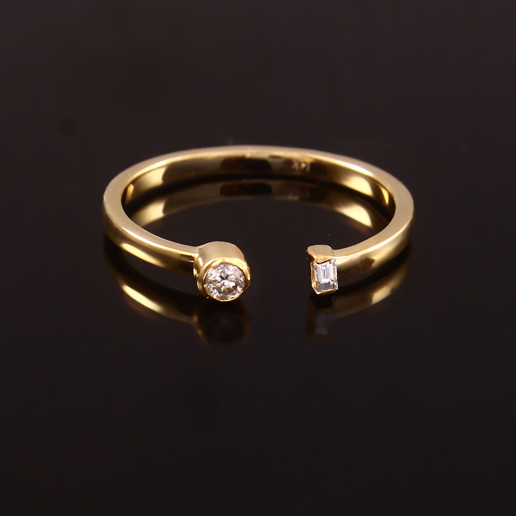0.11 CT DIAMOND & BAGUETTE 14K YELLOW GOLD OPEN RING
