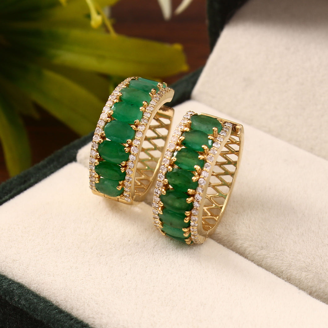 0.45 CT DIAMOND & 3.60 CT EMERALD OVAL 14 K YELLOW GOLD HOOP