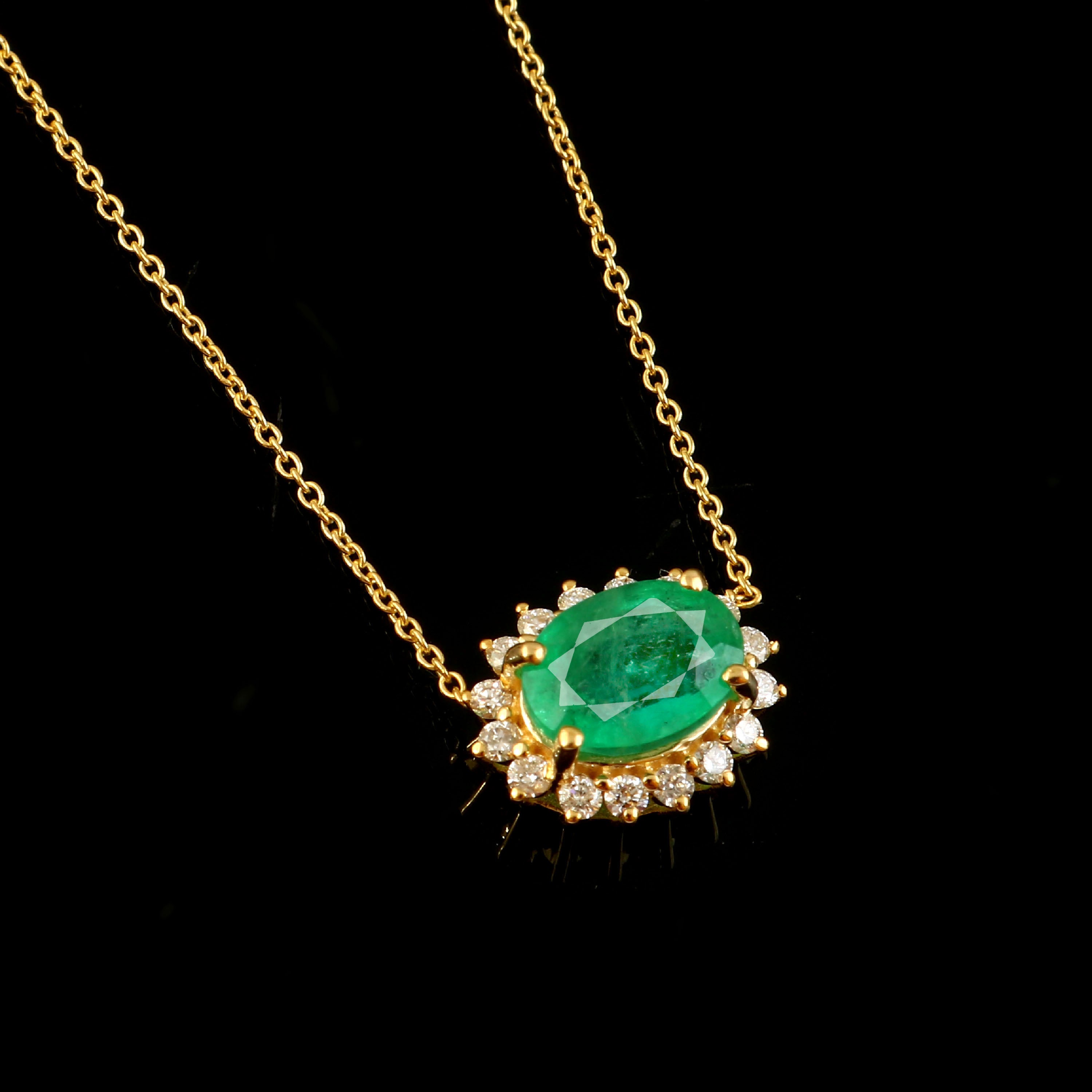 0.22 CT EMERALD & 1.35 CT EMERALD OVAL SHAPE 14K YELLOW GOLD CHAIN PANDENT NECKLACE