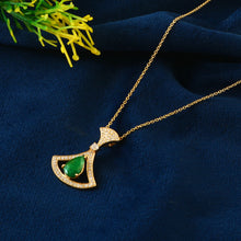 Load image into Gallery viewer, DIAMOND AND 14K YELLOW GOLD WITH EMERALD PENDANT CHAIN
