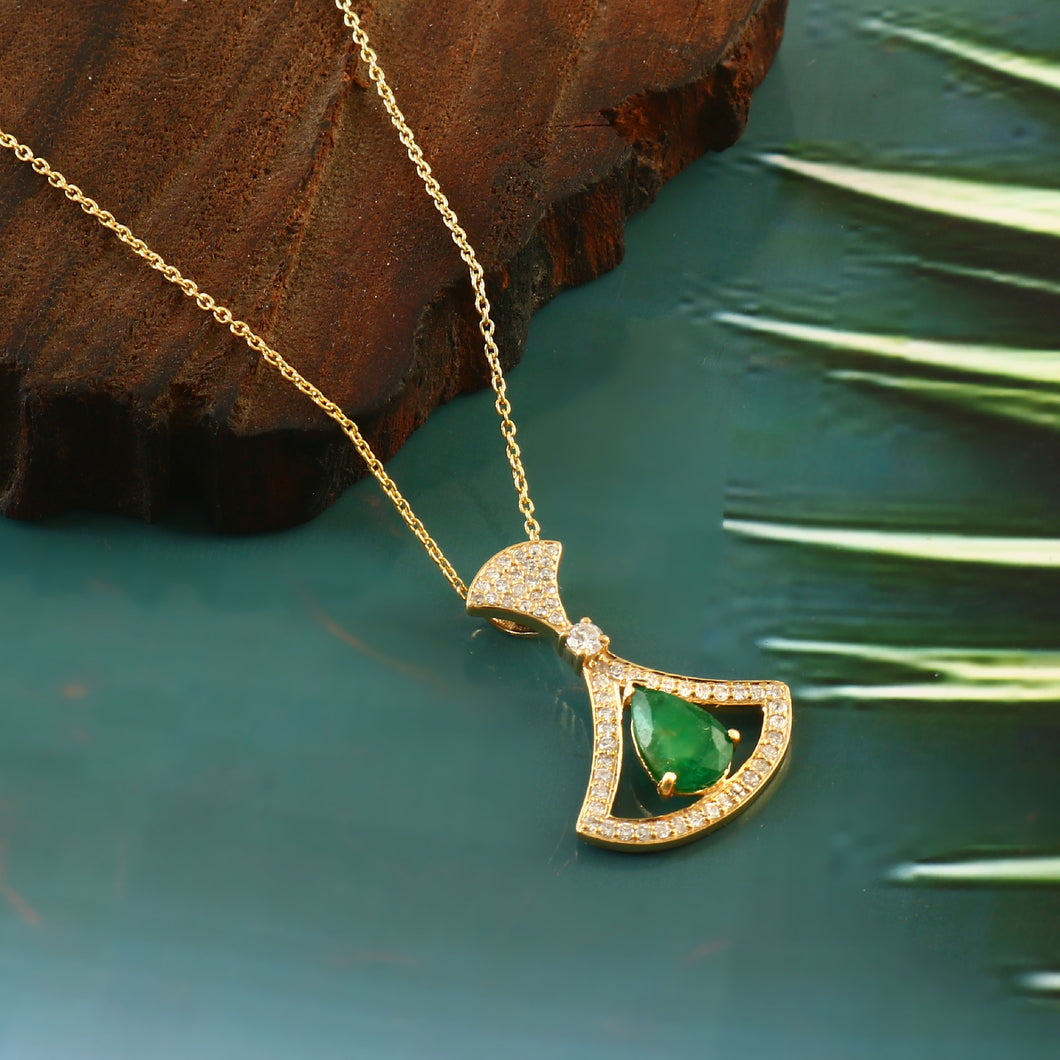 DIAMOND AND 14K YELLOW GOLD WITH EMERALD PENDANT CHAIN