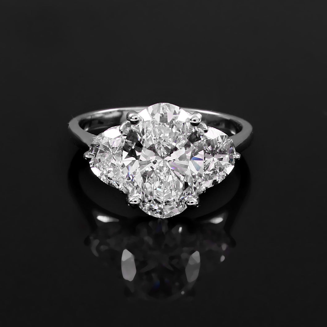 4.00 CT LAB DIAMOND & 14K WHITE GOLD HALF MOON AND OVAL SOLITAIRE RING