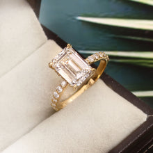 Load image into Gallery viewer, 2.65 CT LAB DIAMOND &amp;  14K YELLOW GOLD WITH SOLITAIRE RING
