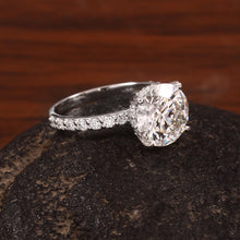 Load image into Gallery viewer, 2.60 CT LAB DIAMOND &amp; 14K WHITE  GOLD RING
