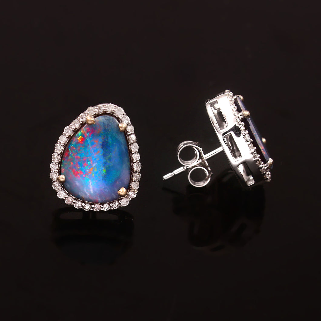 0.35 CT DIAMOND & 14K GOLD OPAL STUDS EARRING