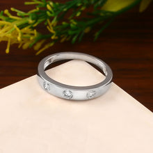 Load image into Gallery viewer, DIAMOND AND 14K WHITE GOLD RING
