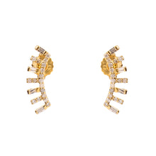 Load image into Gallery viewer, 0.25 CT DIAMOND AND BAGUETTE 14K YELLOW GOLD EARRING
