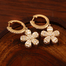 Load image into Gallery viewer, 096 CT DIAMOND &amp; BAGUETTE 14K YELLOW GOLD FLOWER EARRING
