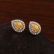 Load image into Gallery viewer, 0.95 CT DIAMOND YELLOW PEAR SHAPE 14K WHITE YELLOW GOLD STUDS
