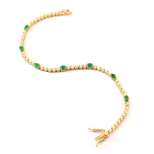 Load image into Gallery viewer, 0.95 CT DIAMOND &amp; 14K YELLOW GOLD WITH EMERALD BRACELET
