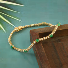 Load image into Gallery viewer, 0.95 CT DIAMOND &amp; 14K YELLOW GOLD WITH EMERALD BRACELET
