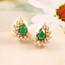 Load image into Gallery viewer, 0.45 CT DIAMOND 14K YELLOW GOLD EMERALD EARRING
