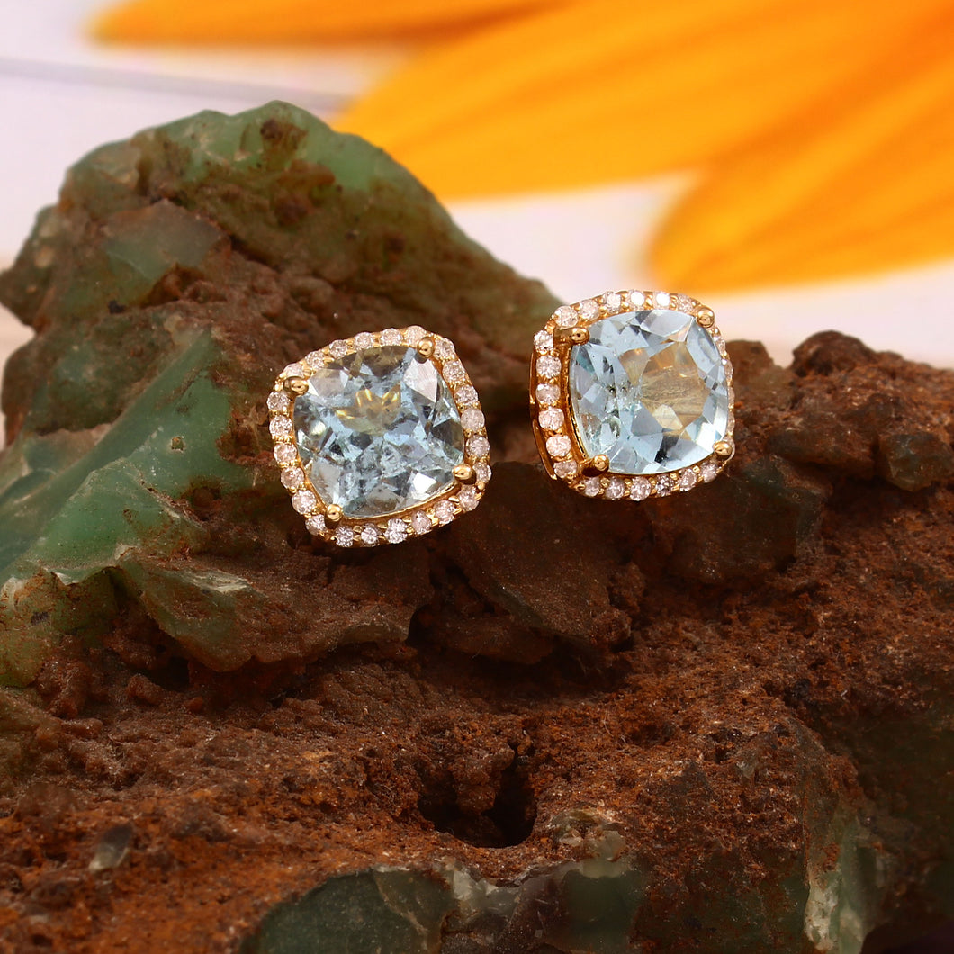 0.28 CT DIAMOND & 14K YELLOW GOLD AQUAMARINE STUDS EARRING