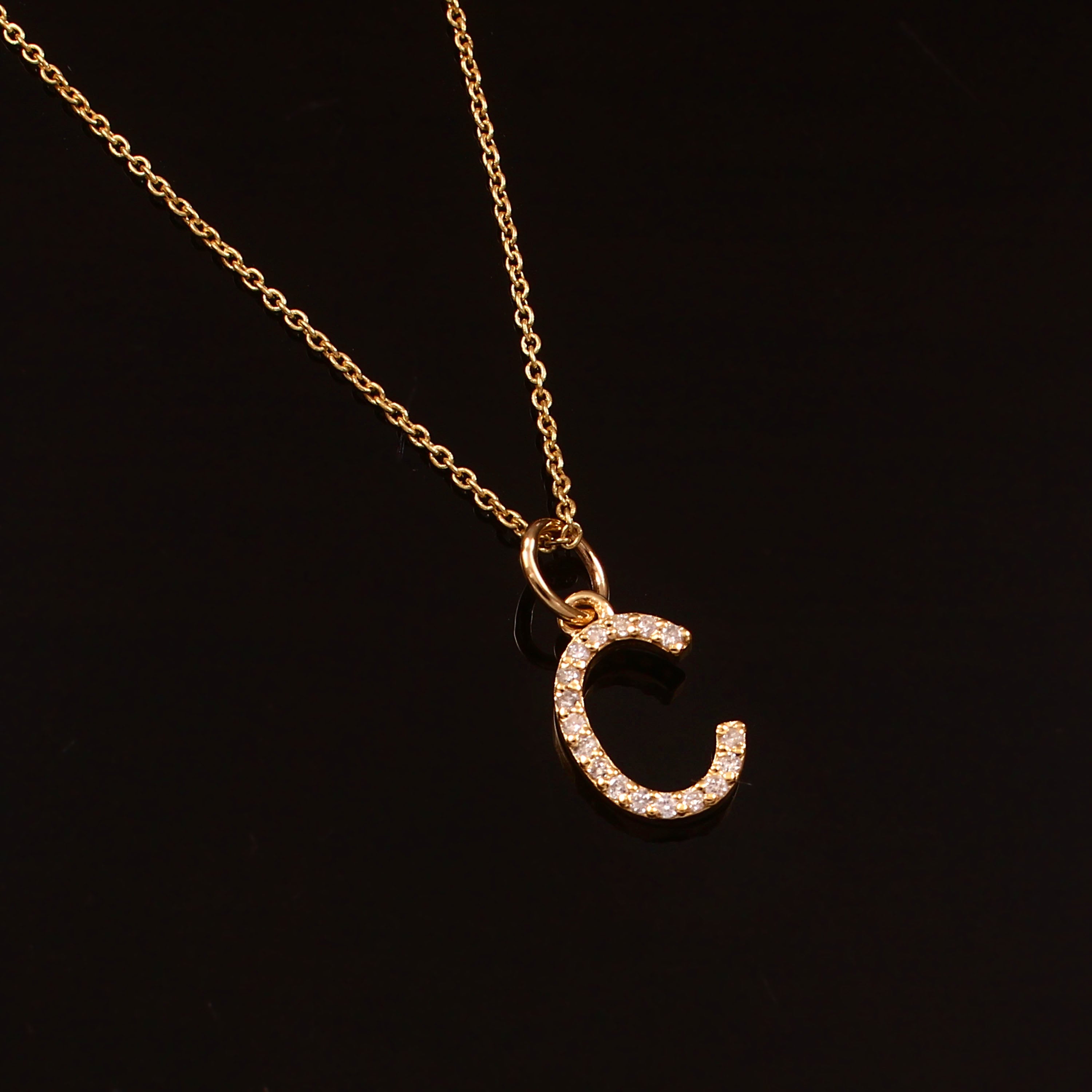 0.10 CT DIAMOND 14K YELLOW GOLD LETTER CHARM CHAIN PENDANT