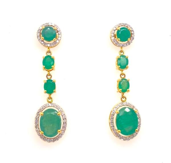 0.55Ct Diamond 5.75Ct Emerald 18K Yellow Gold Earring