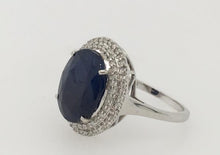 Load image into Gallery viewer, 6.25 Cts oval Sapphire 0.40 Ct Diamond 14K White Gold Ring
