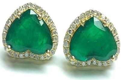 9.4 Cts Emerald & 0.28 Cts Diamond  Heart Shape 14Kt Yellow Gold Stud Earrings