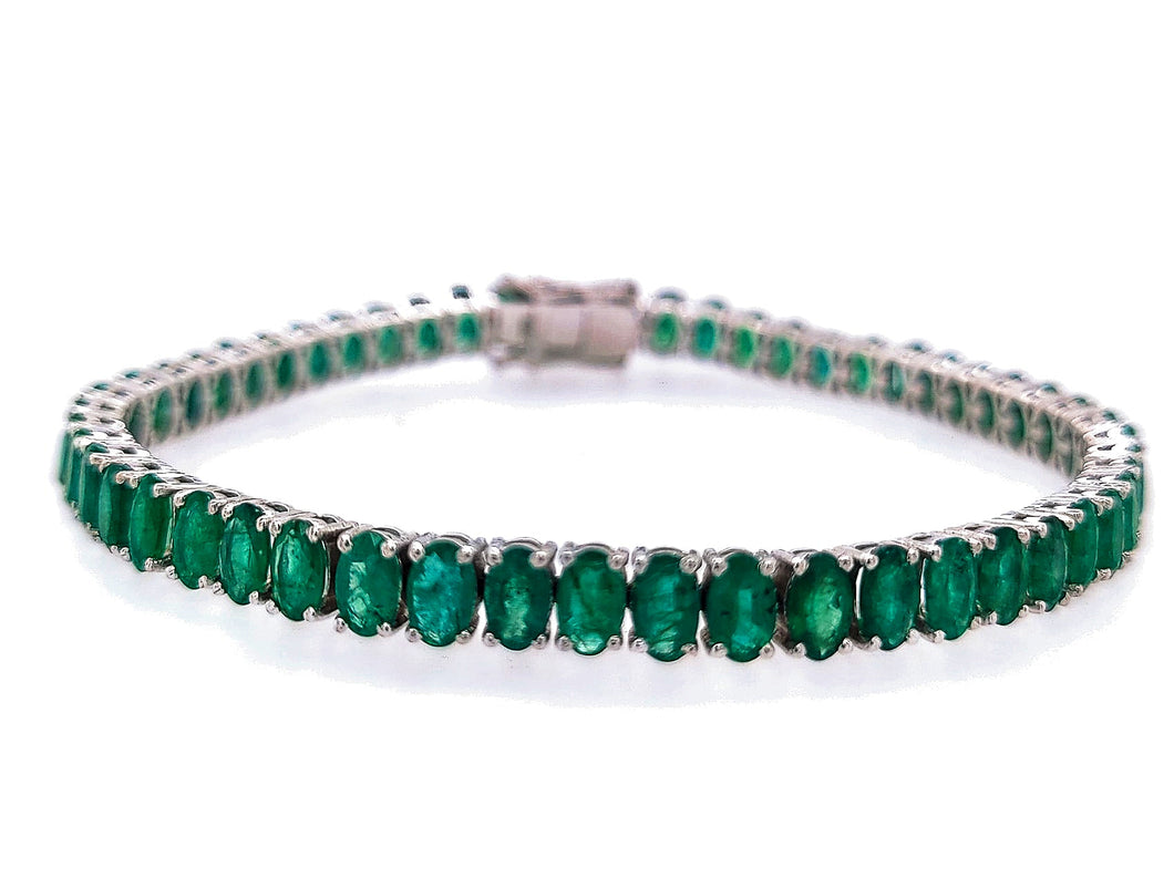 11.50 Ct Oval shaped Emerald Tennis bracelet 14K White gold