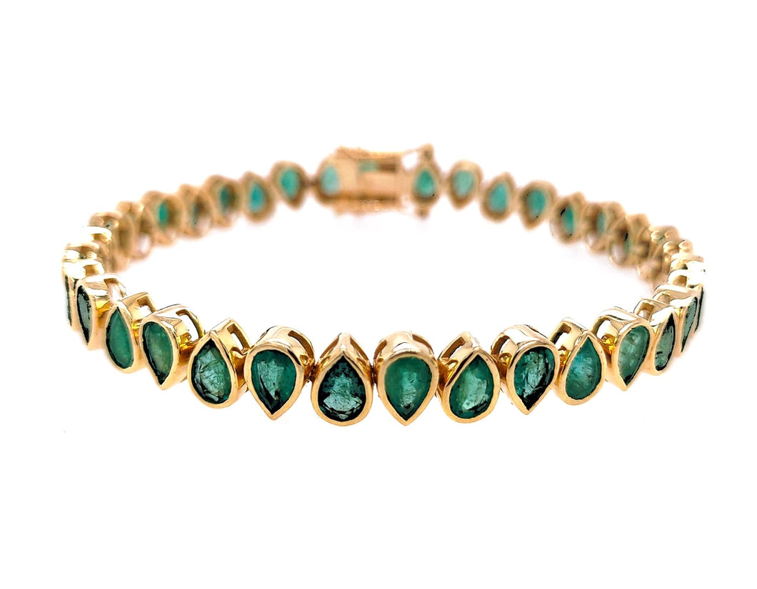 12.90 Ct Pear shaped Emerald Bracelet 14K Yellow Gold