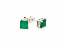 Load image into Gallery viewer, 1.40 Ct Emerald Earring in 14K Gold
