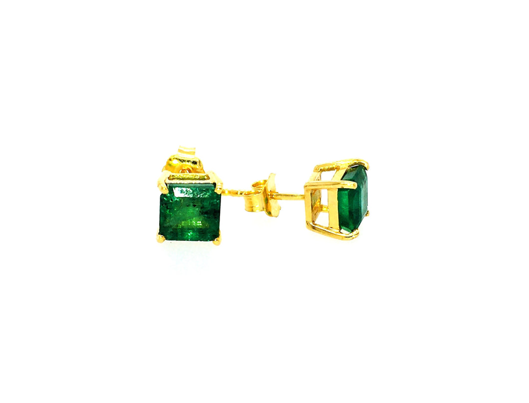 1.40 Ct Emerald Earring in 14K Gold