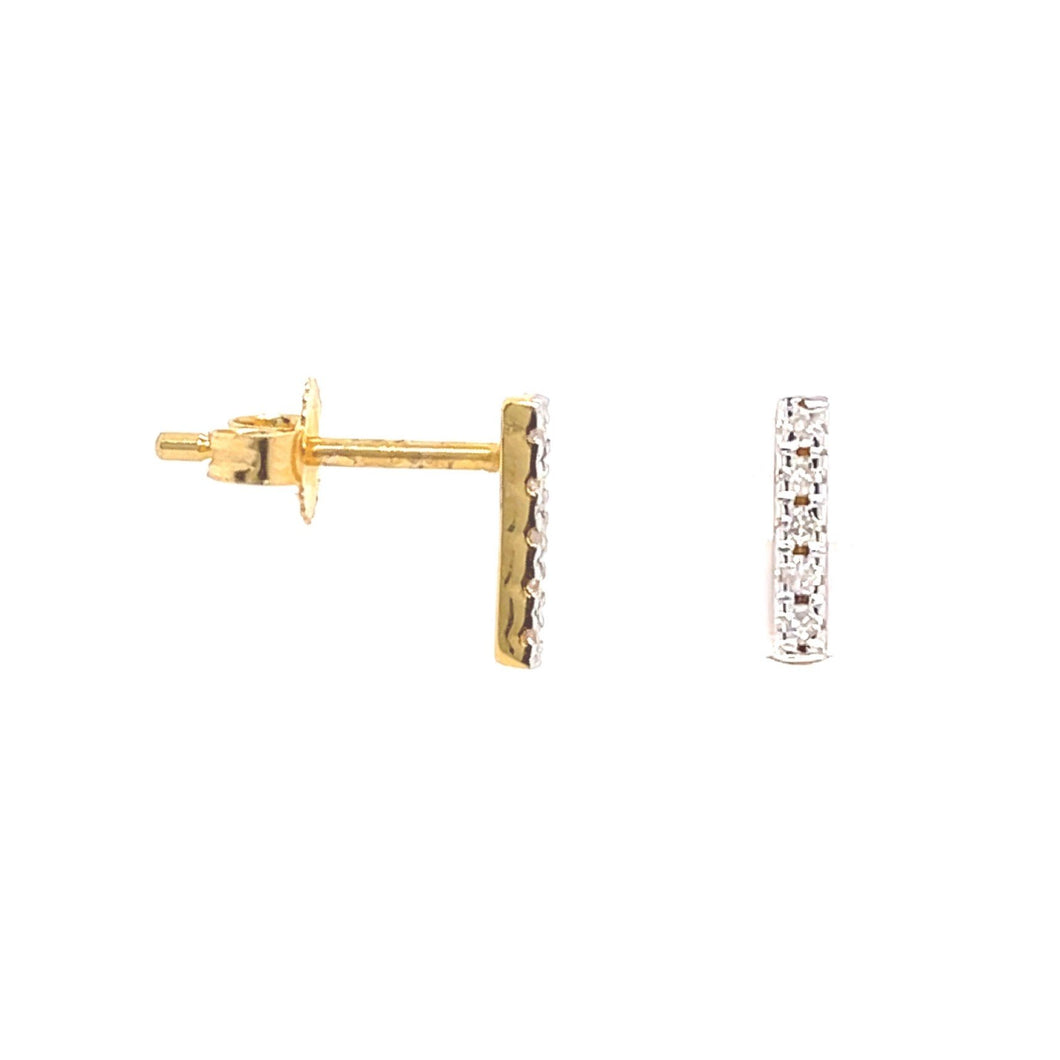 0.08 Ct. Tw. Fishtail Set Diamond Bar 14k Yellow Gold Stud Earring