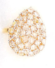 Load image into Gallery viewer, 1.7Ct Diamond 18K Yellow Gold Pear Shape Ring
