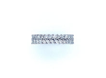 Load image into Gallery viewer, 1.8 Ct Marquise shaped Diamond Ring in 18K White Gold
