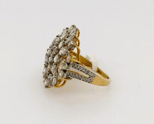 Load image into Gallery viewer, 2.4 ct diamond elegant 18K yellow gold cocktail Ring
